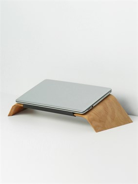 Dayanıklı Ahşap Notebook Yükseltici ve Tutucu Masa Üstü Laptop Standı